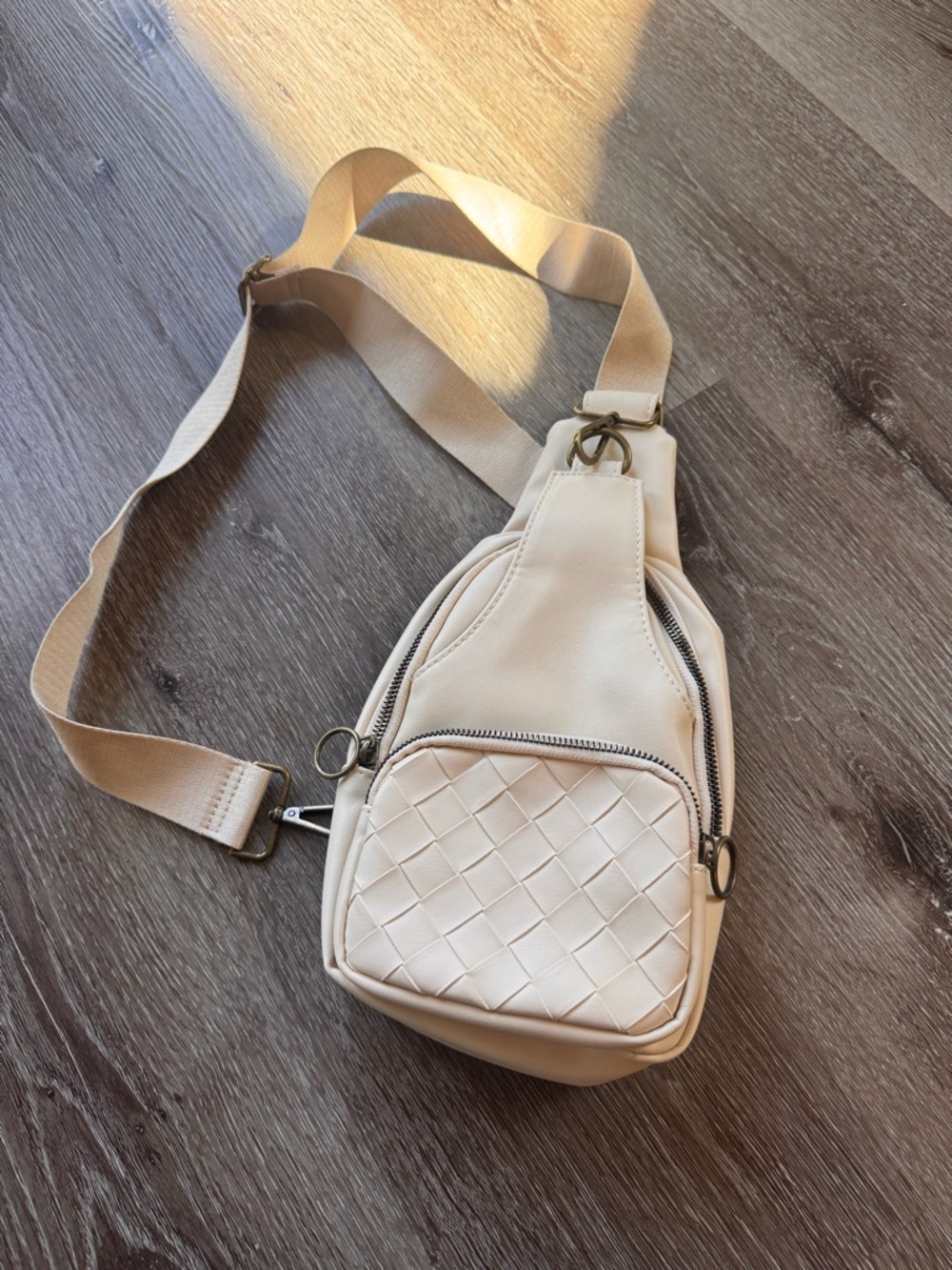 Maurices Cream Sling Bag Crossbody Woven Detail NWOT Neutral Minimalist